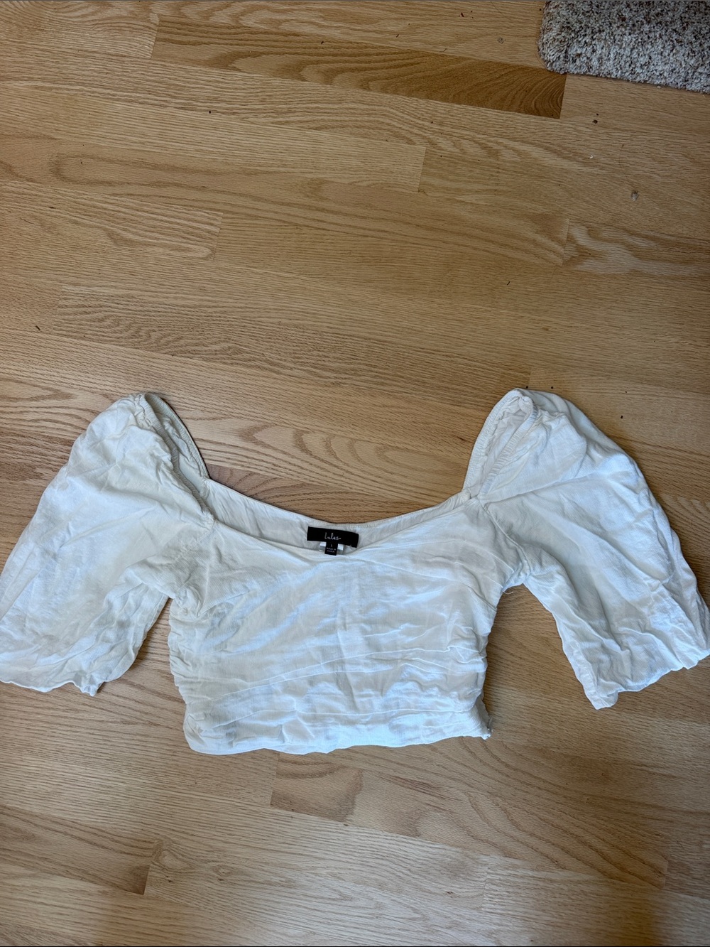Lulu's White Puff-Sleeve Cropped Top
